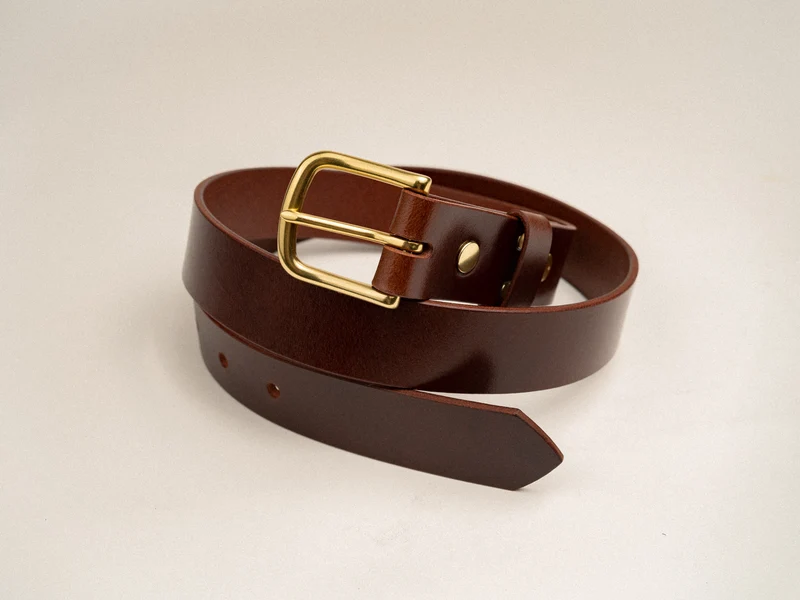 PARAGRAPH ROLEPLAYER BREAKS WORLD RECORD WITH DESCRIPTION OF UNFASTENING BELT